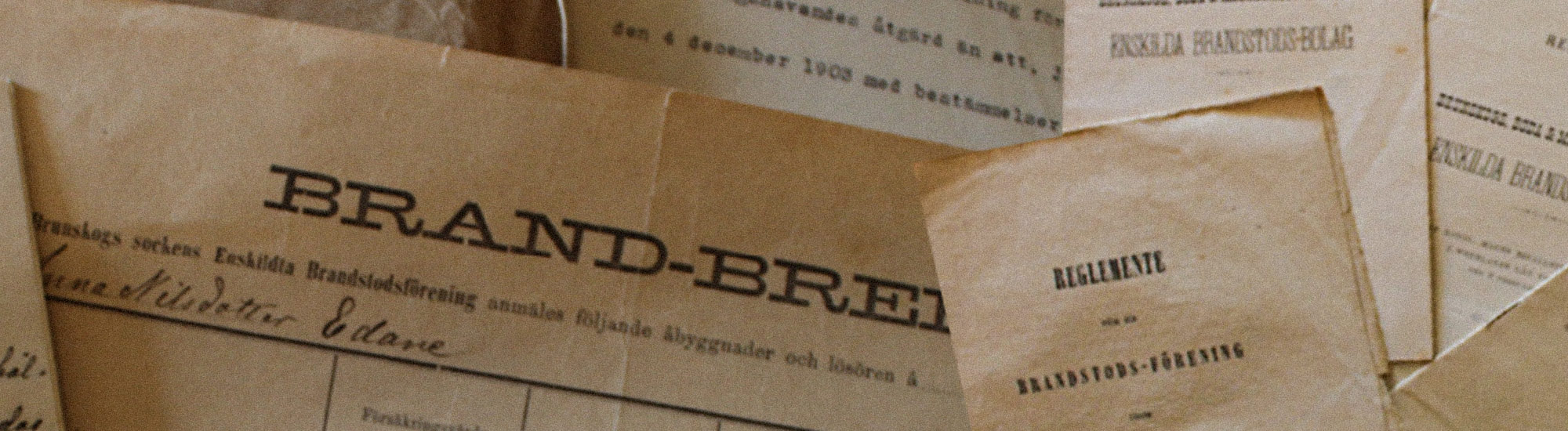 Gamla brev samlade
